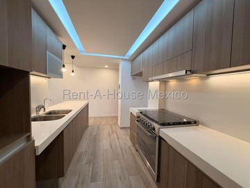 Alegra Towers, Departamento en venta, tipo loft, 1 recámara, cuarto TV, 2 estac., Múltiples amenidades, Ideal para inversión