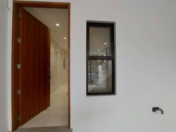 Proj.8 Quezon City 3 Storey Townhouse For Sale 4 Bedrooms  near SNR RG