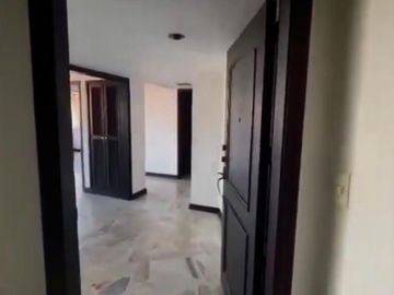 ALQUILER DE APARTAMENTO EN JUANAMBU- EDIFICIO LOMA BRAVA - 5 PISO CON ASCENSOR Y PARQUEADERO PRIVADO CUBIERTO.