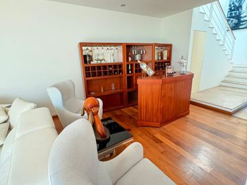 SE VENDE CASA EN CUMBRES DEL LAGO, JURIQUILLA