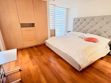 SE VENDE CASA EN CUMBRES DEL LAGO, JURIQUILLA
