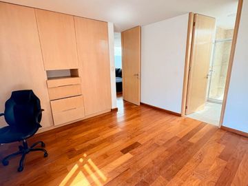 SE VENDE CASA EN CUMBRES DEL LAGO, JURIQUILLA