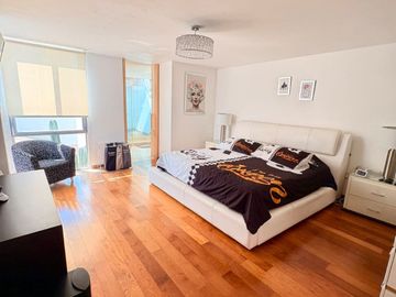 SE VENDE CASA EN CUMBRES DEL LAGO, JURIQUILLA