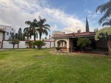 TERRAZA EN RENTA MULTIFUNCIONAL