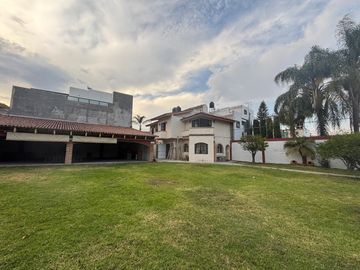 TERRAZA EN RENTA MULTIFUNCIONAL