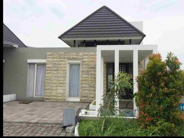 Rumah Murah Strategis di Grand Deltasari (cluster) Waru