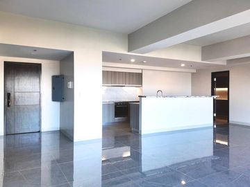 3-Bedroom Penthouse at Park McKinley West, McKinley West, Taguig