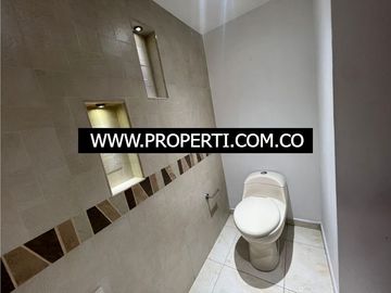 APARTAMENTO EN ARRIENDO SECTOR LOS PARRA - POBLADO