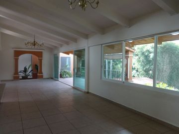 VENDO  CASA UN NIVEL S/CALLE COL. RANCHO CORTES, CUERNAVACA
