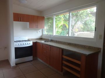VENDO  CASA UN NIVEL S/CALLE COL. RANCHO CORTES, CUERNAVACA