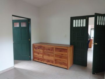 VENDO  CASA UN NIVEL S/CALLE COL. RANCHO CORTES, CUERNAVACA