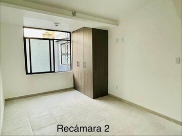 Casa en venta en Ampliación Vista Hermosa, Tlalnepantla