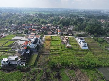 1,940 sqm Prime Freehold Land for Sale in Nyanyi – Close to Nyanyi Beach