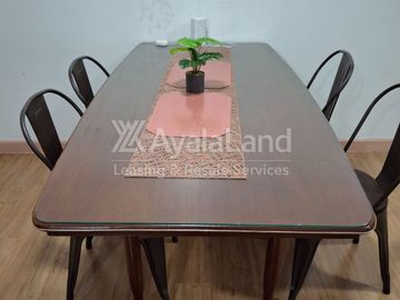Furnished 1-Bedroom Unit at Verve Residences for Rent in BGC