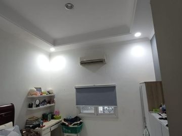 Ss.3857 - Murah !! Dijual Rumah Minimalis Rapih Luas 153 Siap Huni Jalan 3 Mobil di Klender