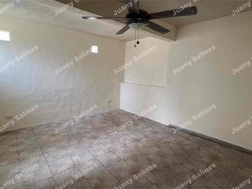 Casa en Venta en Mitras Norte – Ubicación Estratégica y Gran Potencial de Crecimiento - Cerca Sams Gonzalitos