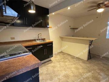 Casa en Venta en Mitras Norte – Ubicación Estratégica y Gran Potencial de Crecimiento - Cerca Sams Gonzalitos