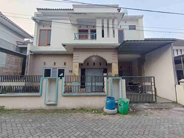 Di Sewakan Rumah besar dlm komplek di Jln kaliurang km 9 Kaptenharyadi
