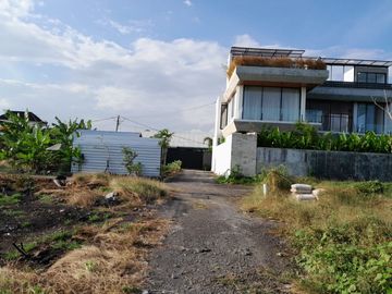 Dijual Tanah Premium Zona Pariwisata View Sawah di Kerobokan – Siap Bangun, Hak Milik