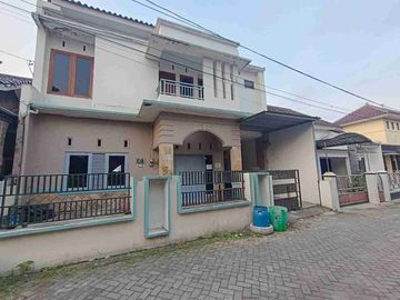 disewakan rumah 2 lantai strategis di dekat pasar Colombo jalan kaliurang