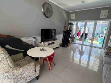 rumah 2lantai siap huni di cluster paradise regency parakaan saat antapani bandung