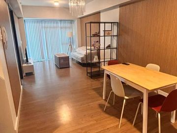 FOR SALE! 1 Bedroom in Solstice Circuit Makati, Makati City