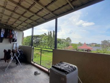 DIJUAL CEPAT RUMAH 2 LANTAI 4 KAMAR DEKAT KAMPUS ATK BANGUNHARJO SEWON.JK4000
