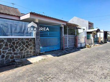 RUMAH DISEWAKAN DI SOLO BARU DEKAT RS DR OEN SOLO BARU