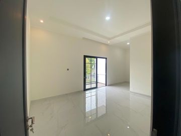 Dijual Rumah Mewah Modern Classic di Bintaro Sektor 9