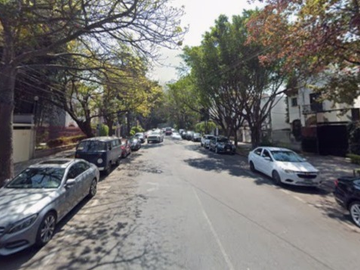 VENTA DE CASA EN POLANCO IV SECCIÓN, MIGUEL HIDALGO, CDMX.