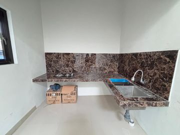 Rumah Cakep, Lokasi Mantap, Harga Rp1,2 Miliar! Siapa Cepat Dia Dapat!