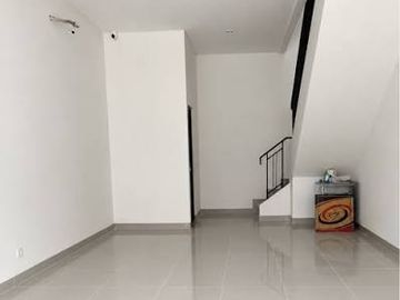 Disewakan Ruko Hudson Type Avenue Gading Serpong Tangerang