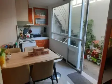 Dijual Rumah Minimalis Siap Huni di Komplek Antapani Dekat Setra Dago Fasilitas Lengkap Harga Nego