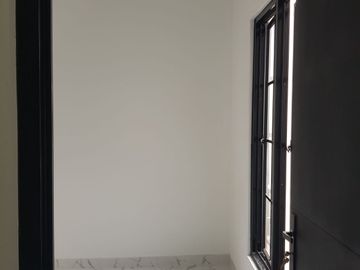 RUMAH CANTIK MODERN CLASIC DI KODAU PONDOK GEDE