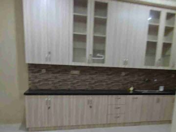 Dijual Rumah 3 Lantai Siap Huni di Green Lake City