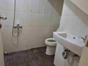Dijual Rumah 2 Lantai Semi Furnished Luas 66 di Cluster Thomson Gading Serponh