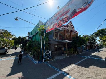 HUNIAN NYAMAN DUA LANTAI KAWASAN WARU, KAB. SIDOARJO