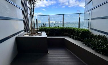 Below Market Value 2-Bedroom Condo for Sale at Garden Towers - RR1691