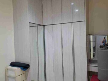 Dijual Rumah 2 Lantai Furnished Siap Huni di Green Lake City