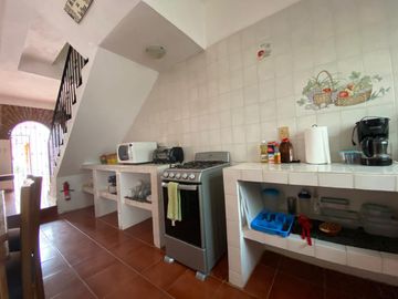 🌴 Vive Puerto Vallarta de verdad | Casa amueblada en renta cerca del Río Cuale