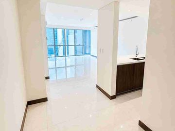 Park Central Towers 2 bedrooms 139 sqm