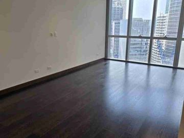 Park Central Towers 2 bedrooms 139 sqm