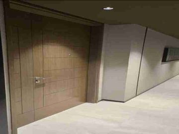 Park Central Towers 2 bedrooms 139 sqm