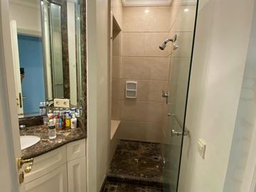 Disewakan Apartemen Four Season Residence 3BR