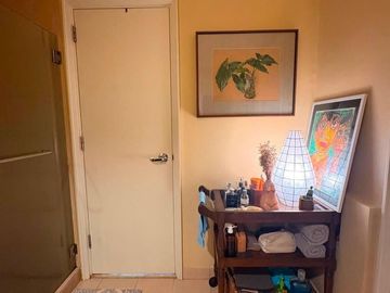 Own This Spacious 1-Bedroom Condo with Balcony in Joya Lofts & Towers, Rockwell  - RR1692