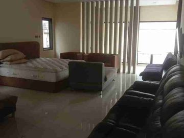 DIJUAL RUMAH di Kelapa Dua Wetan Cibubur Jakarta Timur
