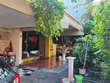 FORSALE RUMAH LOKASI PREMIUM RESIDEN SUDIRMAN STRATEGIS TENGAH KOTA SURABAYA MA 463