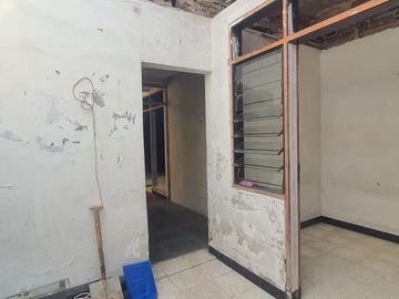Dijual Rumah Harga Jauh Di Bawah Apraisal Bank Strategis Dekat Kampus Petra Lokasi Kutisari Indah Sby