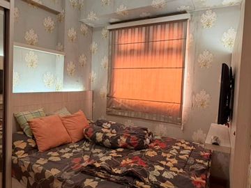 2 KAMAR FULL FURNISHED APARTEMEN GREEN PRAMUKA CITY TOWER BOUGENVILLE PERBULAN INCLUDE MAINTANCE