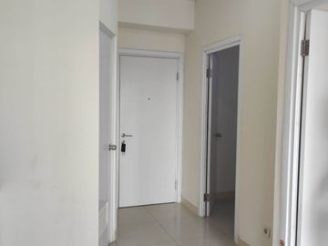 APARTEMEN 2 KAMAR KOSONGAN GREEN PRAMUKA CITY TOWER PENELOPE ATAS MALL TAHUNAN JAKARTA PUSAT